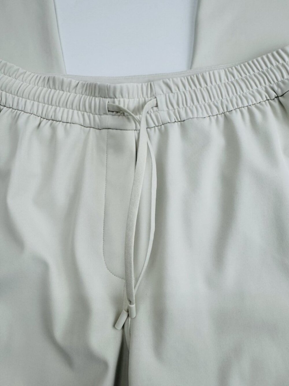 Lululemon Womens Luxtreme Pants Bone Straight Leg Mid Rise Pull On Trouser Small - Picture 5 of 11